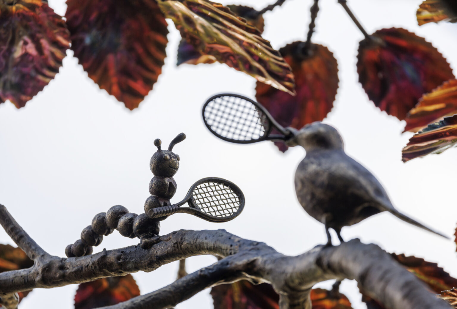 Serving Ace Tree - Mark Reed Sculpture